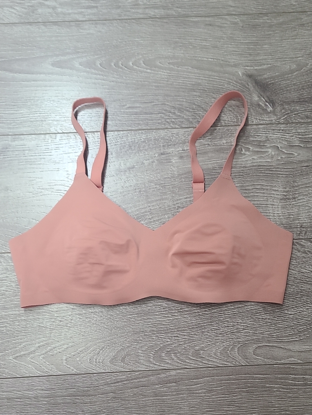 Knix Evolution Bra Padded Size 2 Peach Seamless Bra 34A, 34B, and 36A